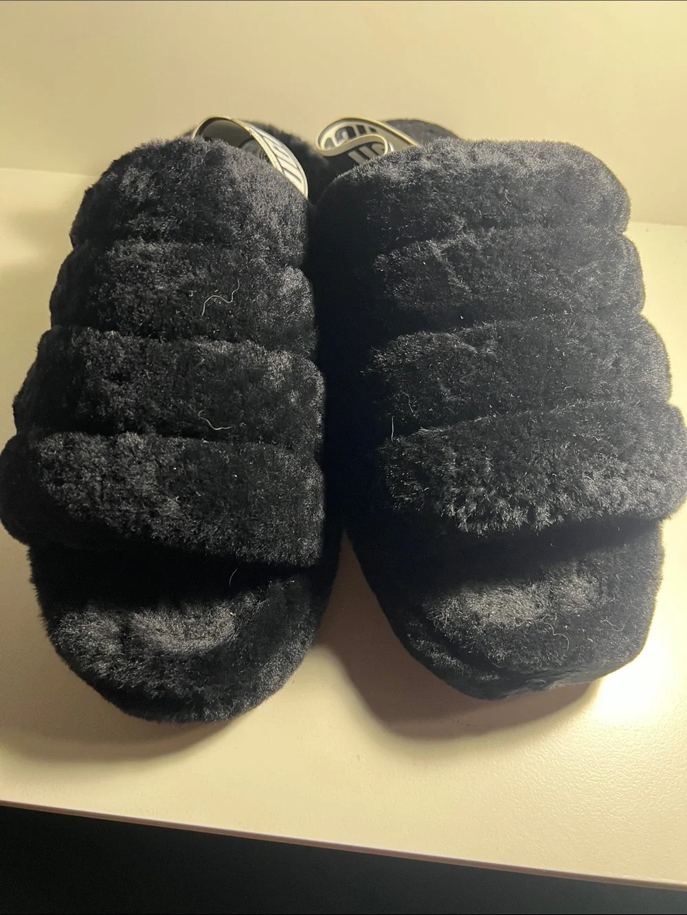 UGG Womens Fluff Yeah Slide - Black